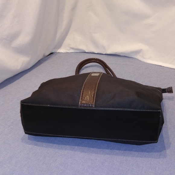 Nine West Travel Tote - Picture 3 of 6